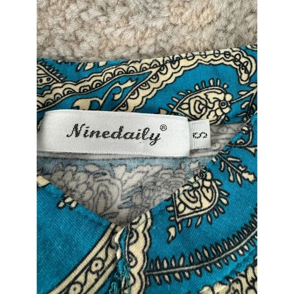 Ninedaily Womens Size S Floral Stretch 1/4 Zip Top Blue Roll Tab Sleeve - Picture 8 of 11